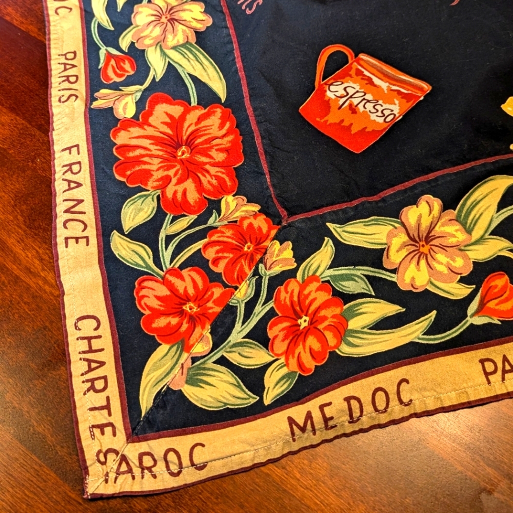 April Cornell Tablecloth